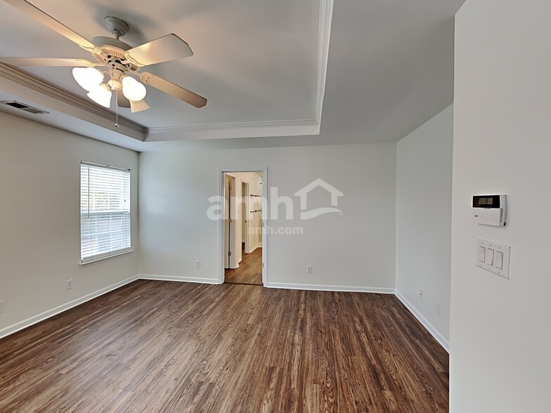 Building Photo - 2005 Brook Valley Run