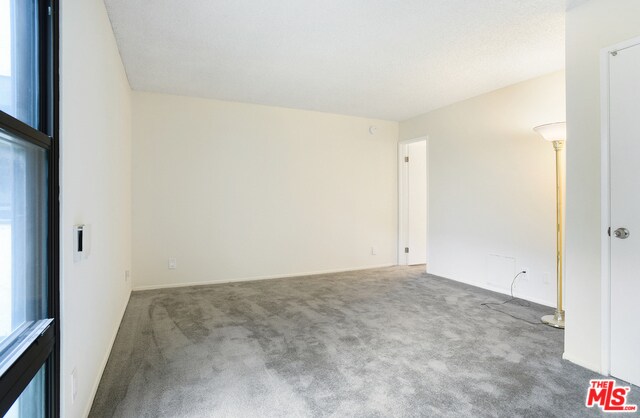 Building Photo - 8650 Gulana Ave