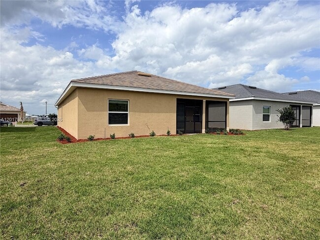 Building Photo - 3917 Passion Vine Dr