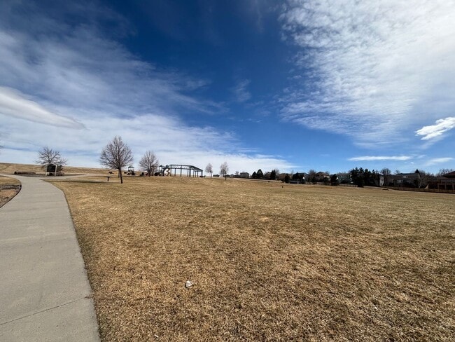 Building Photo - Cozy 3-bed, 2.5-bath home in desirable Stetson Ridge.