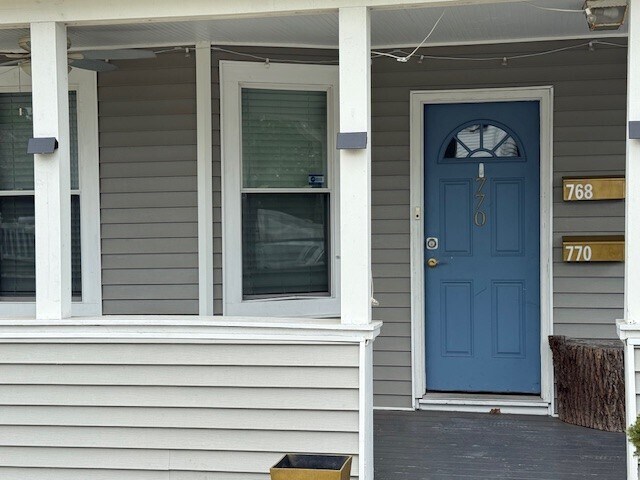 Front Door Access - 770 Stratford Ave