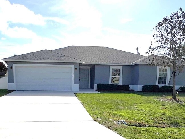 Building Photo - 2271 SE Maize St