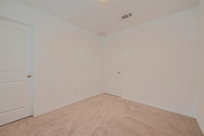 Building Photo - 1016 Greenshank Dr