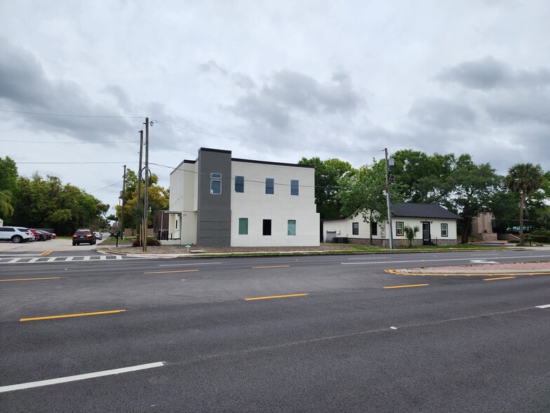 Primary Photo - 315 S Ronald Reagan Blvd