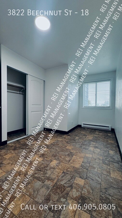 Building Photo - 3822 Beechnut St