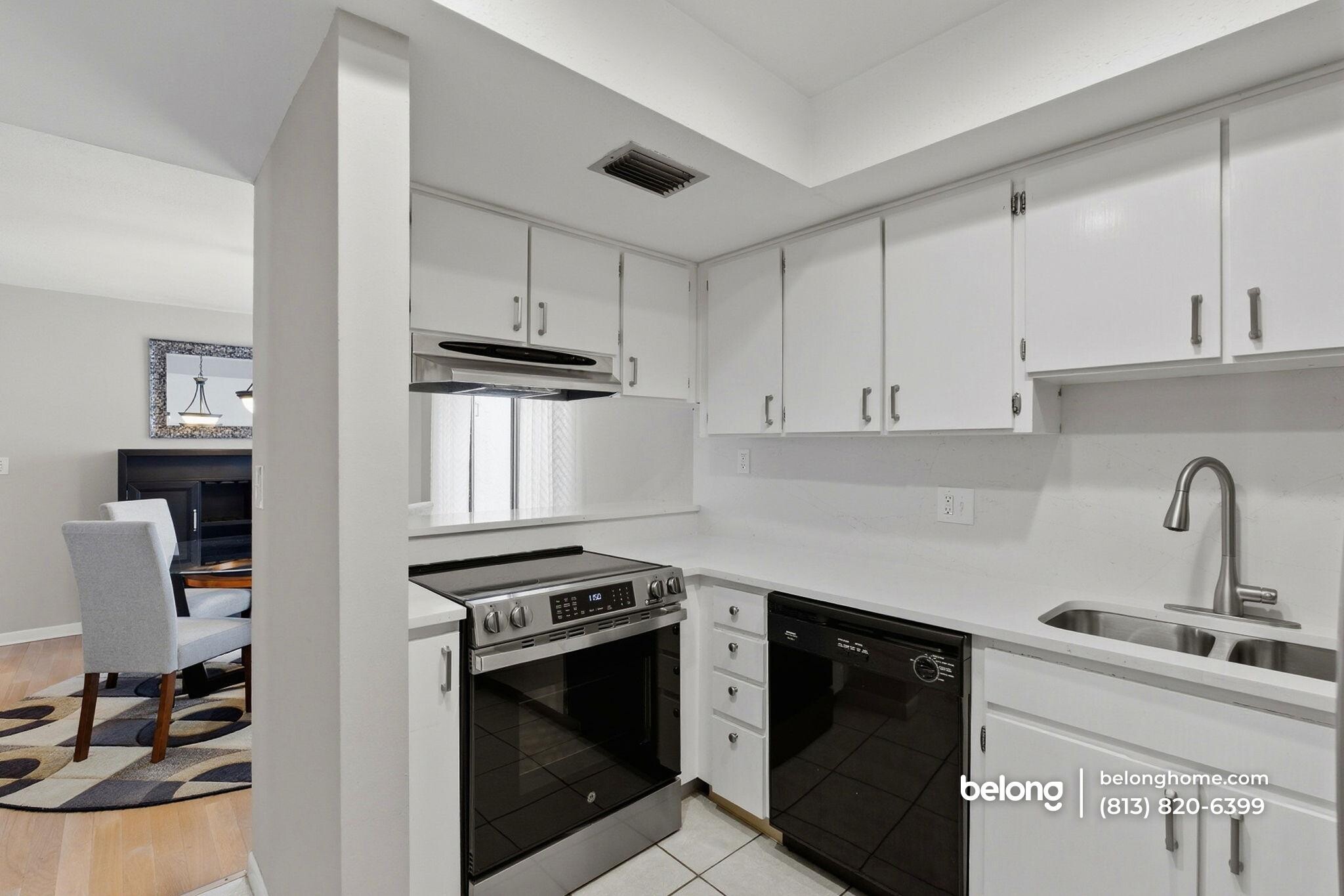 Building Photo - 4401 Ridgeline Cir