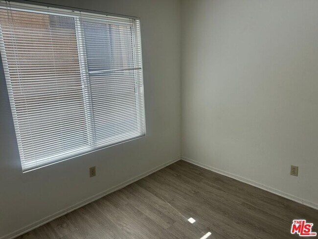 Building Photo - 3600 Bagley Ave