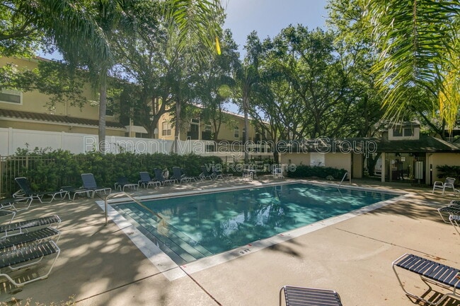 Building Photo - 642 Dory Ln