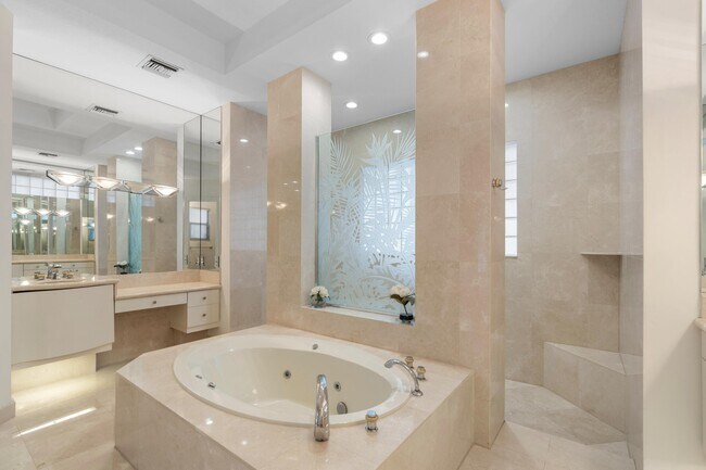 Building Photo - 19230 Fox Landing Dr