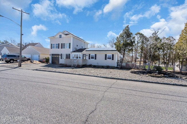Building Photo - 101 Clearwater Dr