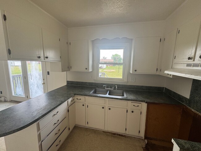 Building Photo - 3/1 in Kingstown, NC (Shelby, NC)