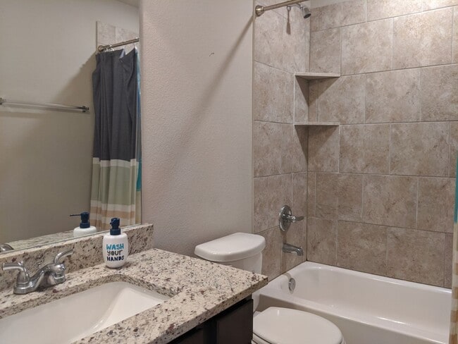 Building Photo - Available August 2026! Beautiful Home in Bryan!