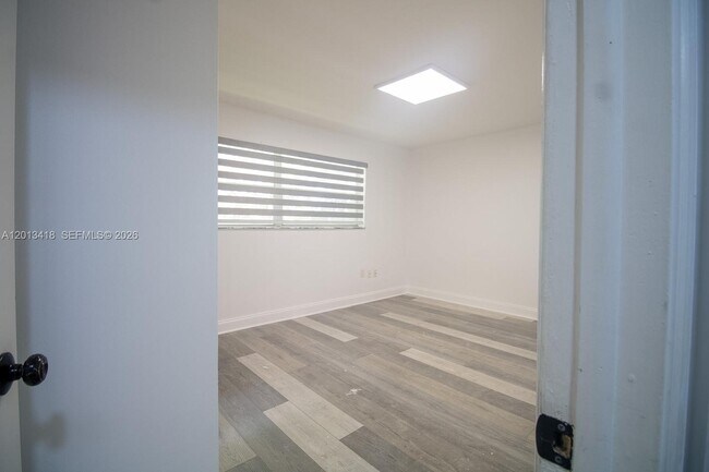 Building Photo - 15629 SW 73rd St