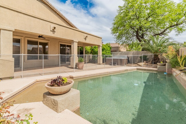 Primary Photo - 20410 N 78th Way