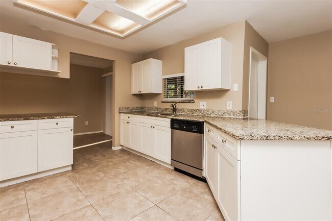 Building Photo - 17144 Antigua Rd