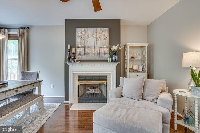 Building Photo - 5736 Governors Pond Cir