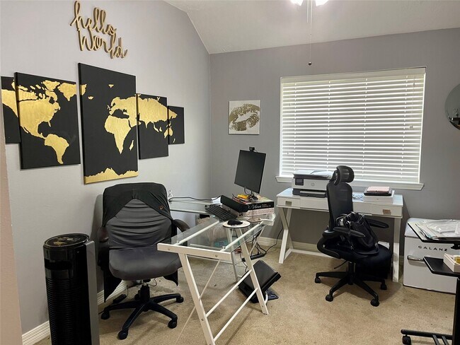 Building Photo - 3223 Forrester Dr