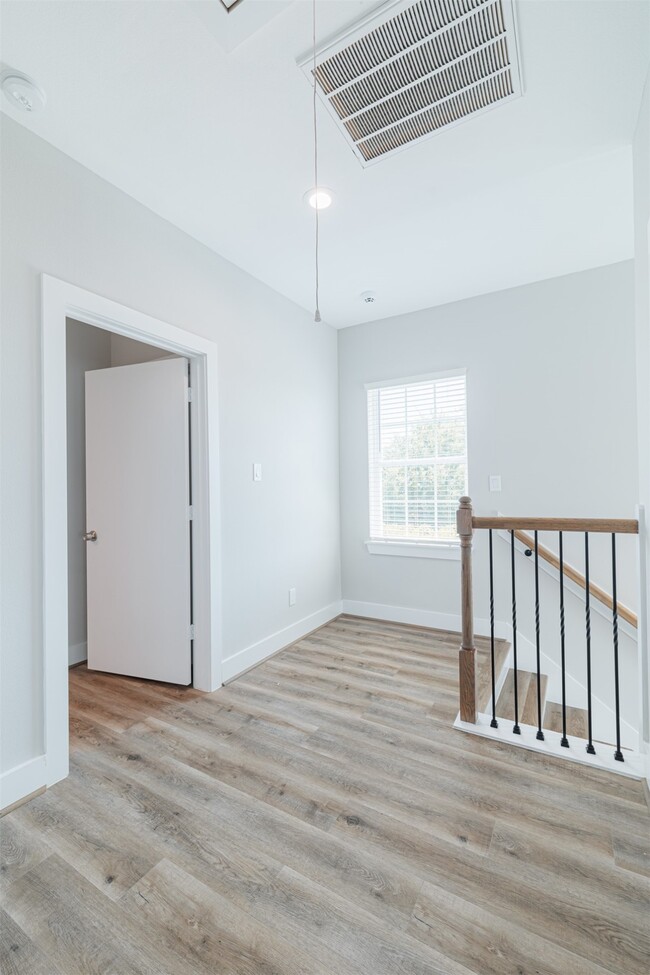 Building Photo - 7814 De Priest St