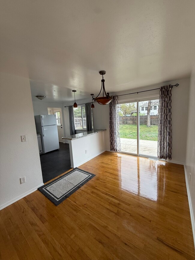 Building Photo - 3833 W Quigley Dr