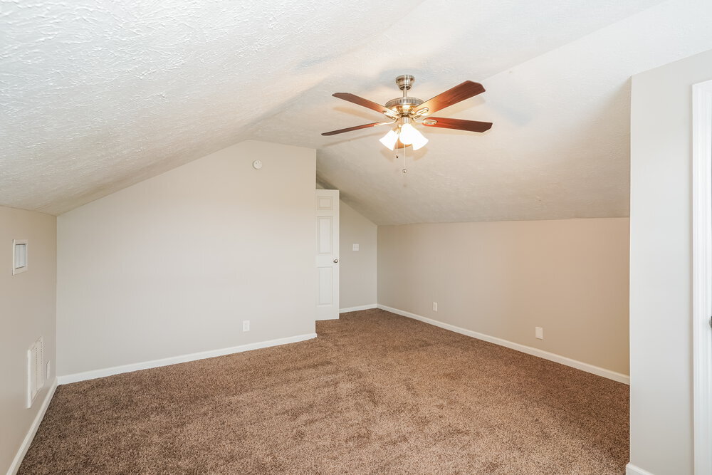 Building Photo - 3624 Coles Branch Dr