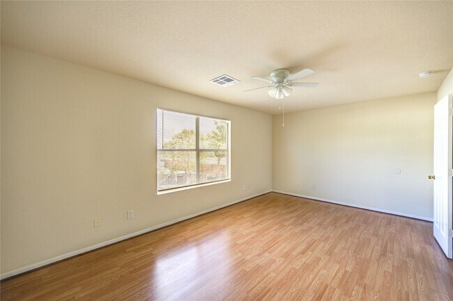 Building Photo - 19506 Lighthouse Scene Ln