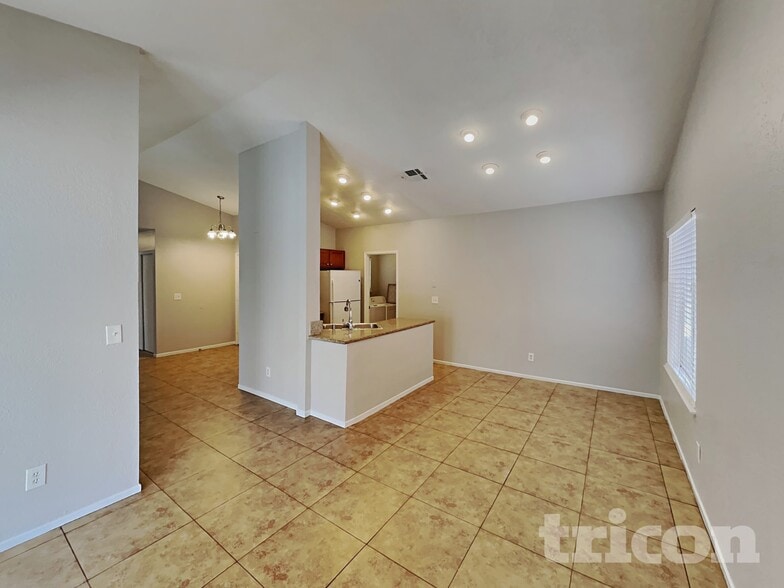 Building Photo - 1648 Trish Ln