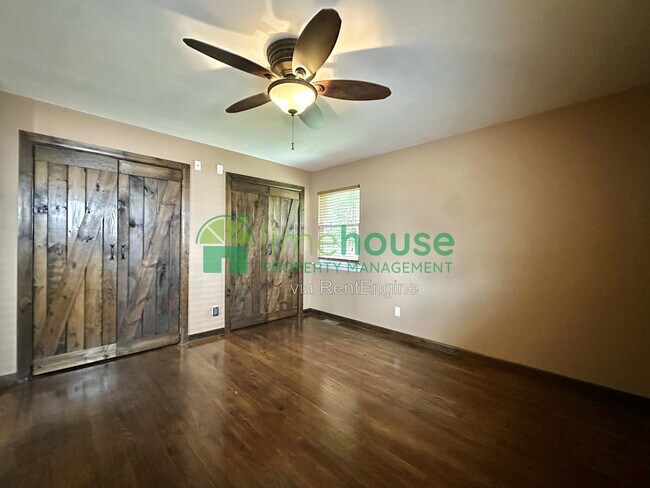 Building Photo - 417 Lynn Shores Dr
