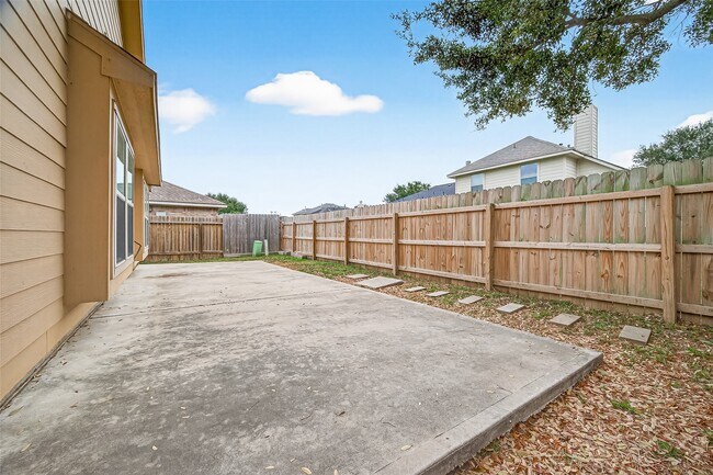 Building Photo - 19339 Vermillion Ct