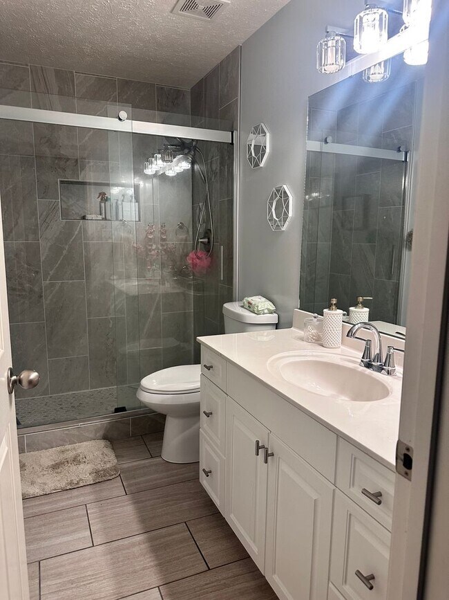 Building Photo - 3416 Heatherwood Trce
