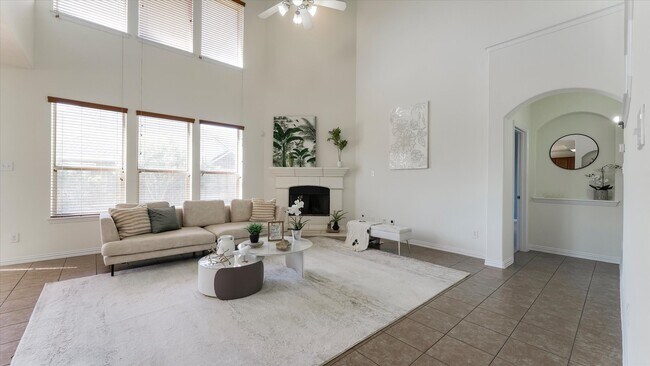 Building Photo - 13202 Indigo Creek Ln