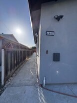 Building Photo - 4661 Deadwood Dr