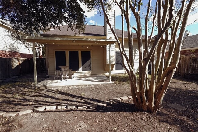 Building Photo - 3319 Painted Meadow Cir