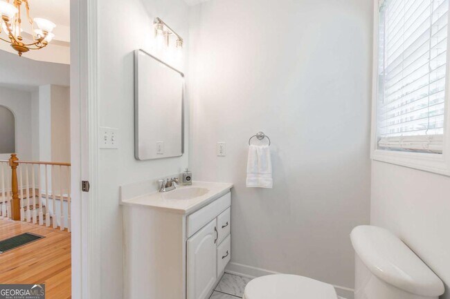 Building Photo - 2820 Hosea L Williams Dr NE