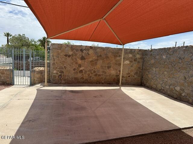 Building Photo - 4222 Pershing Dr
