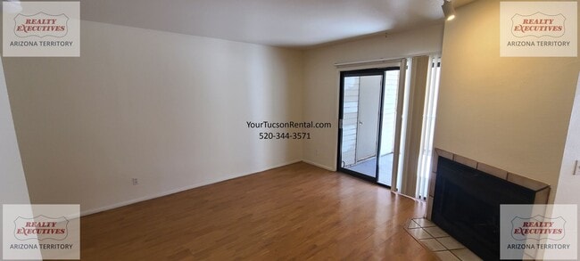 Building Photo - The Villages at Midvale Park - 2 Bedroom and 2 bathroom Condo