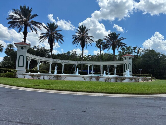 Building Photo - 2641 Emerald Island Blvd