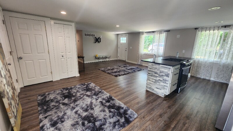 Building Photo - 8054 Ortonville Rd