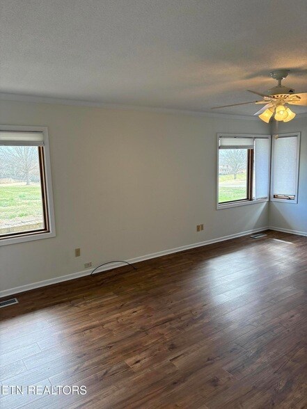 Building Photo - 218 Baltusrol Rd