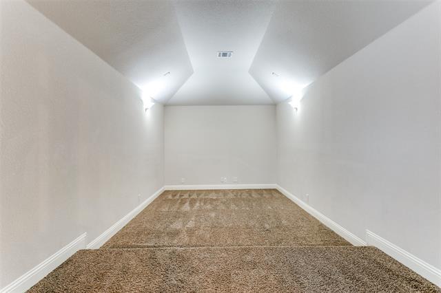 Building Photo - 4224 Ashburn Way