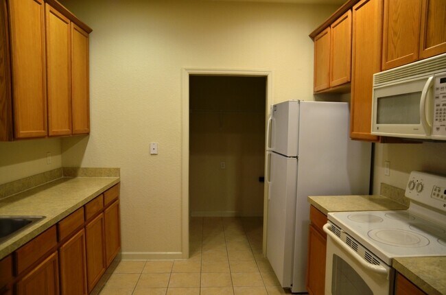 Building Photo - 3301 Whitestone Cir