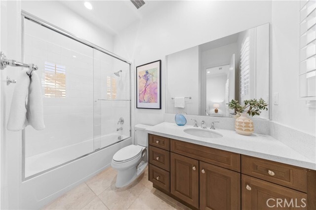 Building Photo - 111 Great Oak