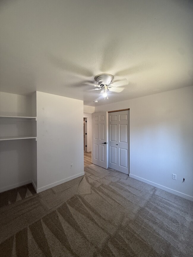 Building Photo - 6128 Thornbury Ct SE