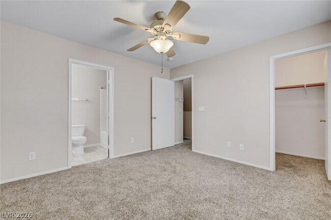 Building Photo - 2576 Velez Valley Way