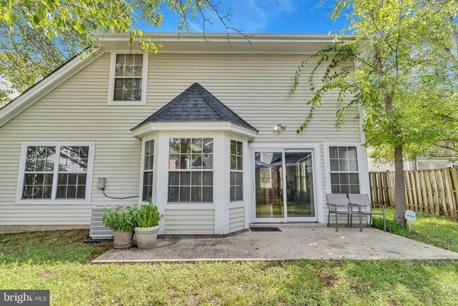 Building Photo - 13920 Lord Fairfax Pl