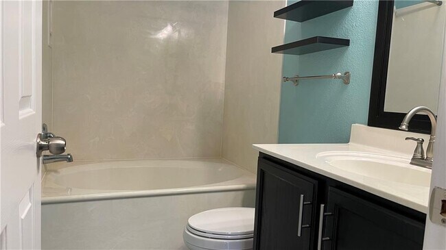 Building Photo - 1900 Little Elm Trail