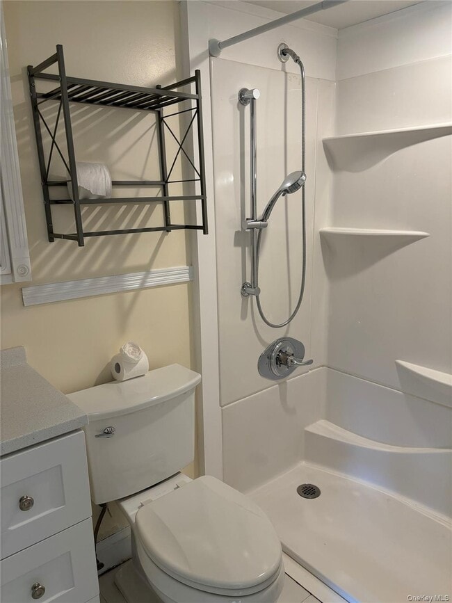 Building Photo - 9 Bailey Ct