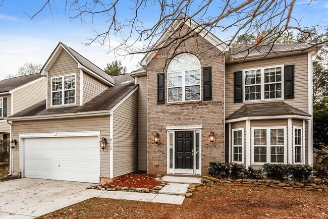 Building Photo - 5112 Kiev Dr