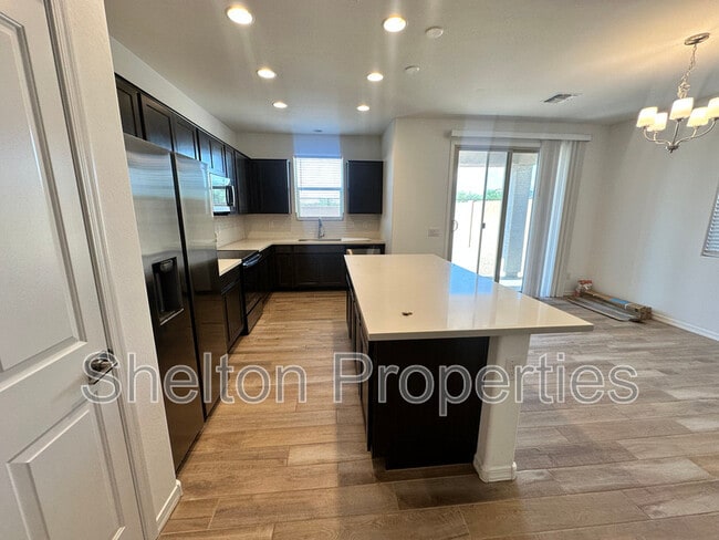 Building Photo - 14360 W Alameda Dr