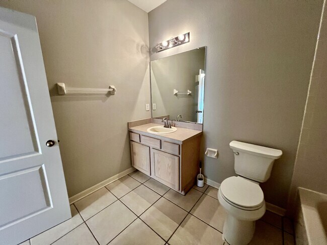 Building Photo - 3506 High Hampton Cir
