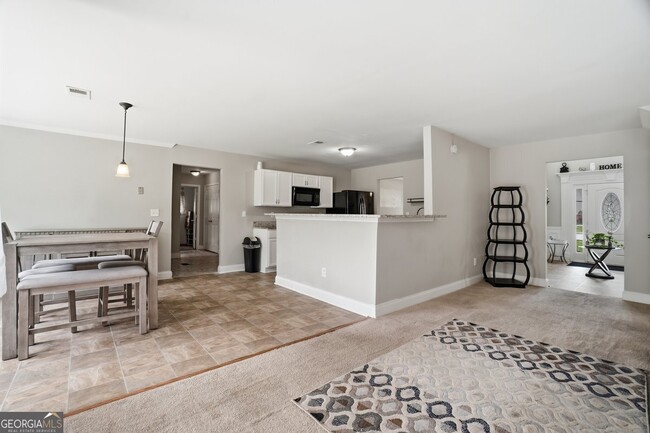 Building Photo - 3951 Oak Field Dr